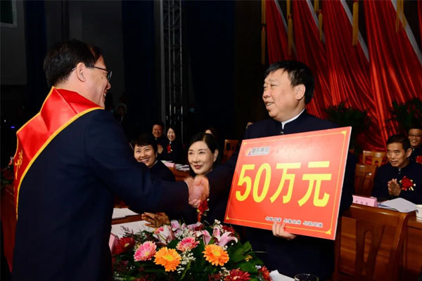 ���g22�����ν�