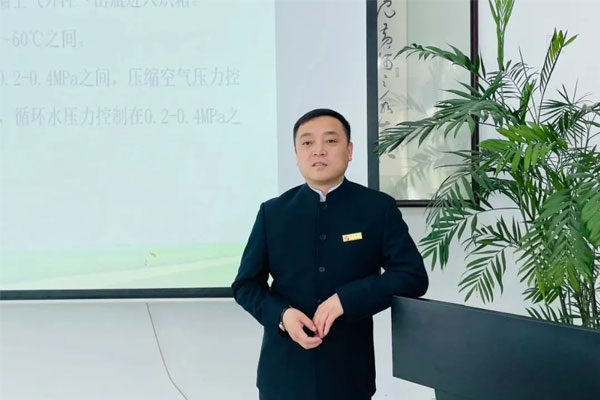 恒峰g22泰盛造药董事长王旭峰 恒峰g22泰盛造药董事长王旭峰