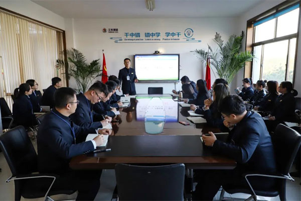 恒峰g22每次活动实现后立即组织“差距会” 恒峰g22每次活动实现后立即组织“差距会”