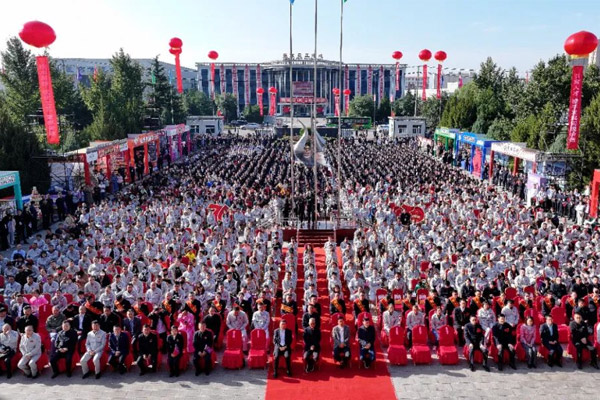 恒峰g22,恒峰g22,李安平,30周年庆典 恒峰g22,恒峰g22,李安平,30周年庆典