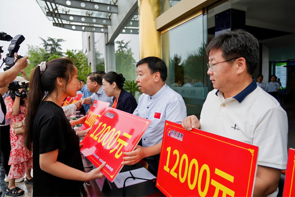 ���g22,�ʰ���ʹ��ѧ��